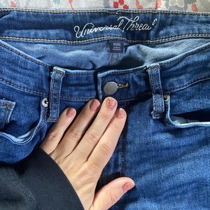 Mid wash skinny jeans